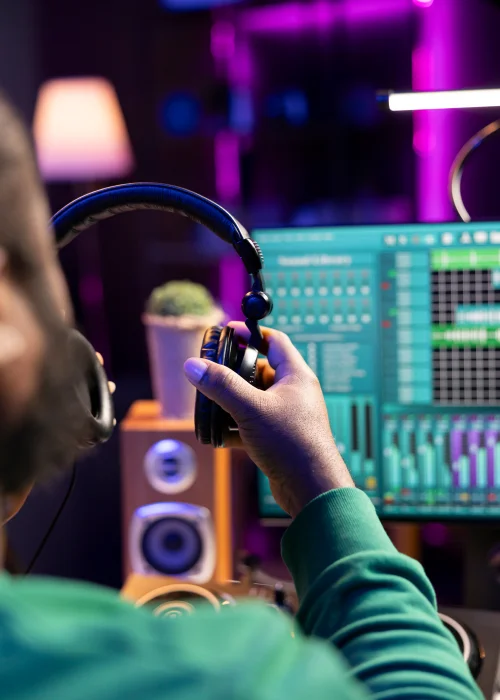 Music & Audio